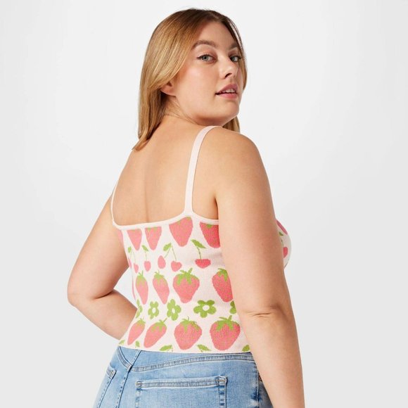 Cotton On Tops - Adorable Cotton On strawberry crop top AU18